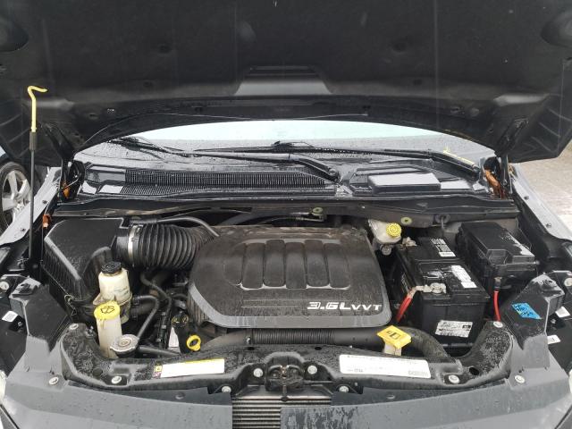 2011 VOLKSWAGEN ROUTAN SE 2V4RW3DG6BR643515