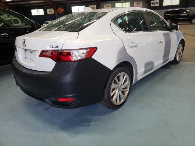 2017 ACURA ILX BASE W 19UDE2F32HA014585