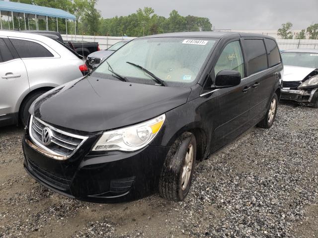 2010 VOLKSWAGEN ROUTAN SE 2V4RW3D11AR195355