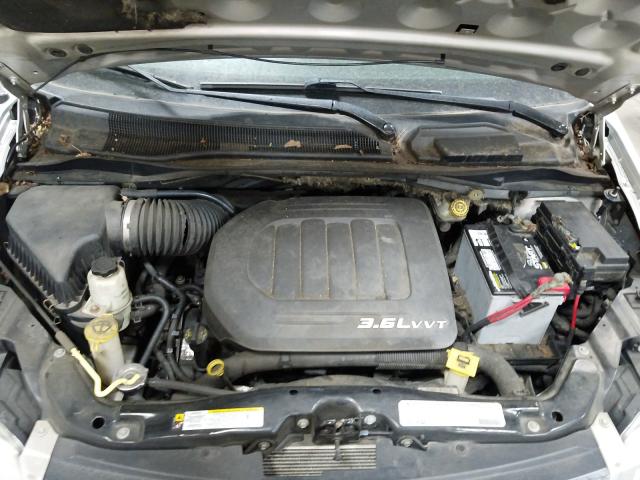 2011 CHRYSLER TC 2A4RR8DG6BR685949