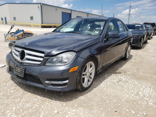 2013 MERCEDES-BENZ C 250 WDDGF4HB7DR248067