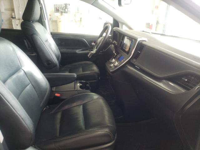 2017 TOYOTA SIENNA SE 5TDXZ3DC5HS786817