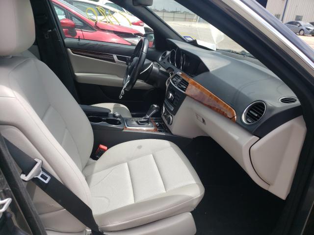 2013 MERCEDES-BENZ C 250 WDDGF4HB7DR248067