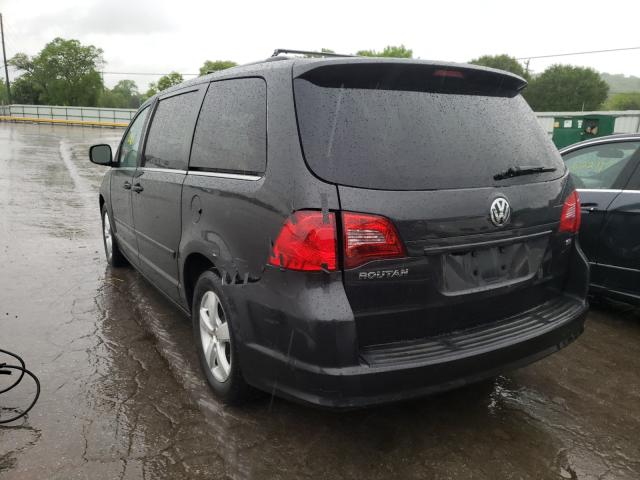 2011 VOLKSWAGEN ROUTAN SE 2V4RW3DG6BR643515