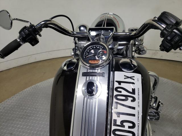 2011 HARLEY-DAVIDSON FLHRC 1HD1FRM14BB672773