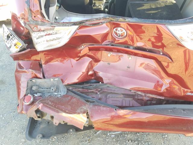 2016 TOYOTA SIENNA SE 5TDXK3DC1GS715973