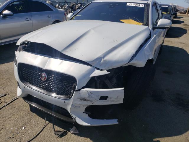 2016 JAGUAR XF S SAJBG4BV2GCY04489