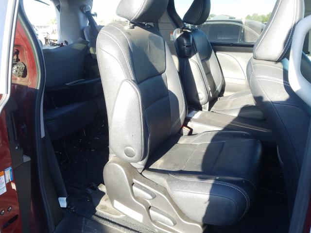 2016 TOYOTA SIENNA SE 5TDXK3DC1GS715973