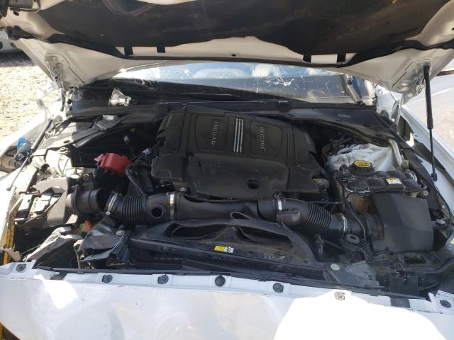 2017 JAGUAR XE FIRST E SAJAH4BV8HA953351