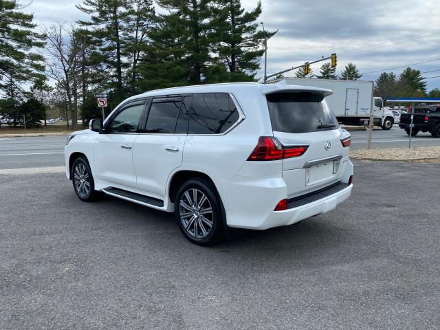 2017 LEXUS LX 570 JTJHY7AX4H4241139