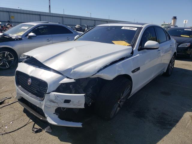 2016 JAGUAR XF S SAJBG4BV2GCY04489