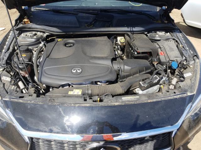2017 INFINITI QX30 BASE SJKCH5CR6HA021080
