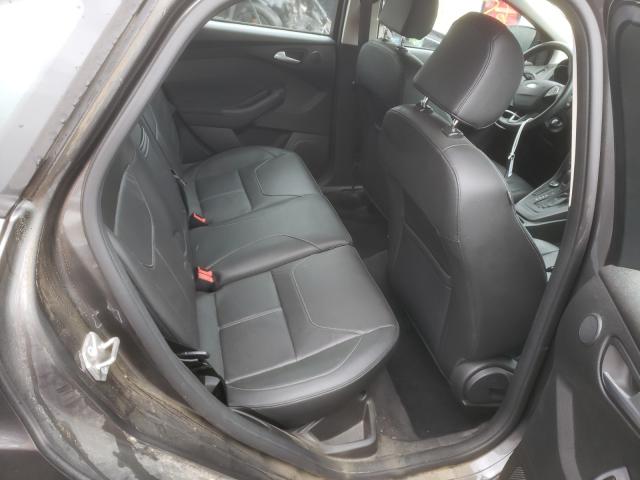 2015 FORD FOCUS SE 1FADP3K27FL273429
