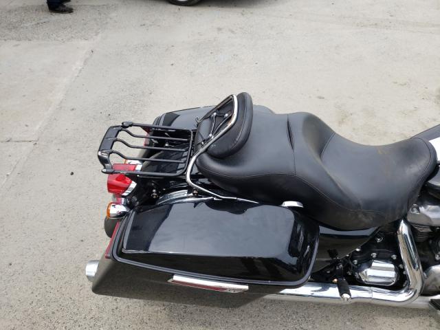 2019 HARLEY-DAVIDSON FLHT 1HD1FVC2XKB652823