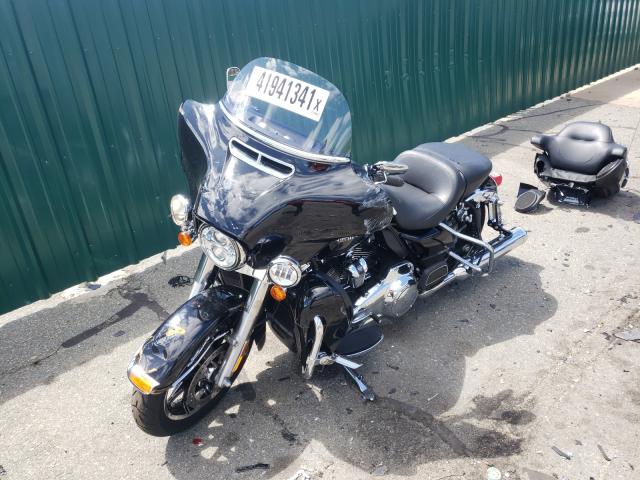 2019 HARLEY-DAVIDSON FLHTK 1HD1KEF18KB668419