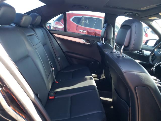 2011 MERCEDES-BENZ C300 WDDGF5EB8BR159776