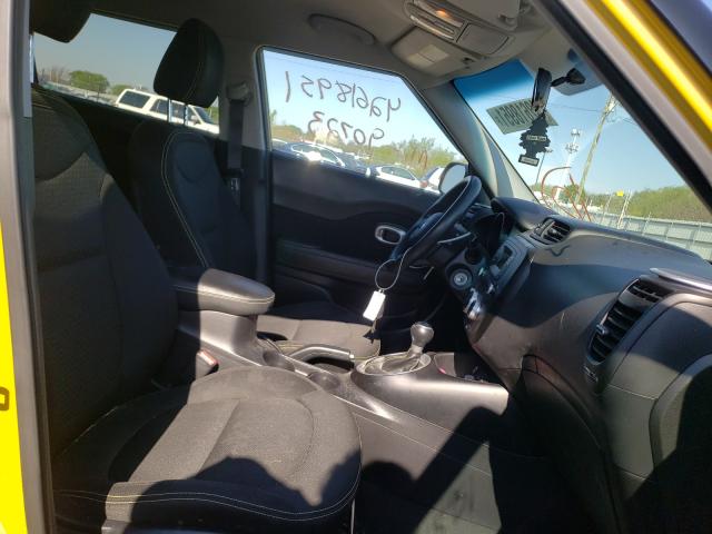 2015 KIA SOUL + KNDJP3A59F7183216