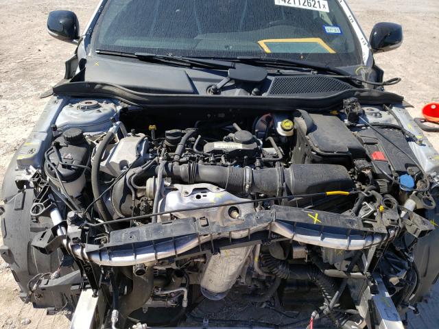 2017 INFINITI QX30 BASE SJKCH5CPXHA024644
