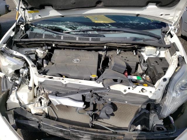 2013 TOYOTA SIENNA XLE 5TDYK3DC2DS343088