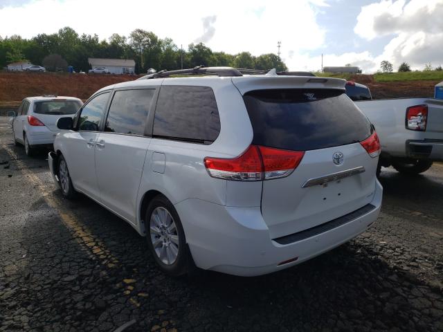 2013 TOYOTA SIENNA XLE 5TDYK3DC2DS343088
