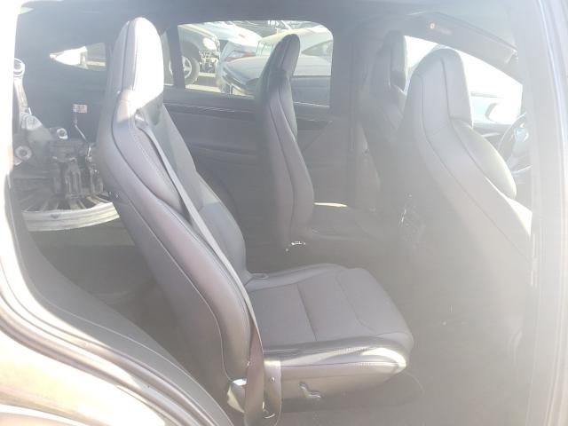 2018 TESLA MODEL X 5YJXCBE28JF110258
