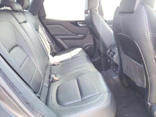 2019 JAGUAR F-PACE S SADCM2FV1KA369564