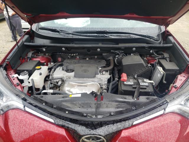 2018 TOYOTA RAV4 LE 2T3BFREV3JW808517