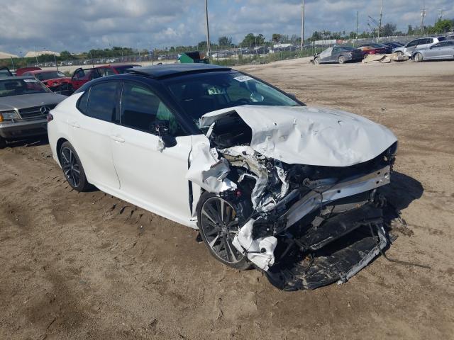 2019 TOYOTA CAMRY XSE 4T1B61HK7KU195444