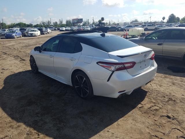 2019 TOYOTA CAMRY XSE 4T1B61HK7KU195444