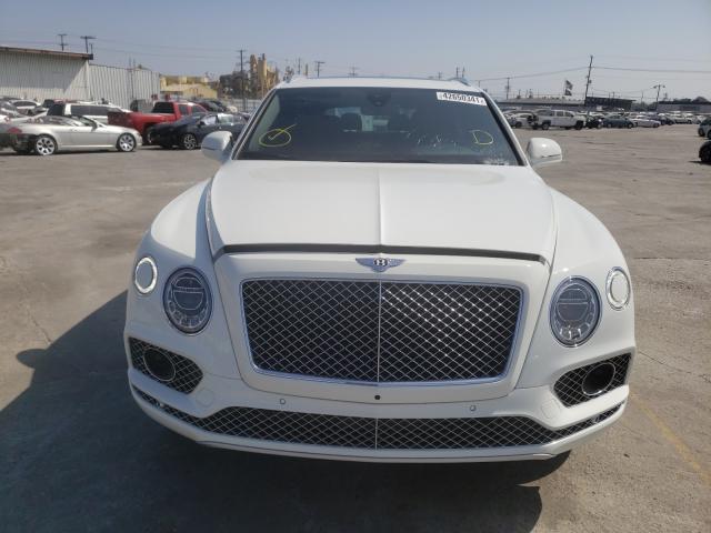 VIN SJAAC4ZV6JC020286 2018 Bentley Bentayga no.9