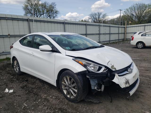 2016 HYUNDAI ELANTRA SE 5NPDH4AE9GH679775