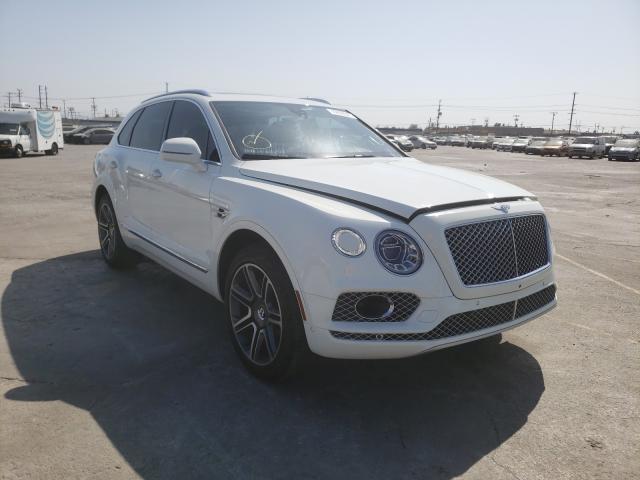 VIN SJAAC4ZV6JC020286 2018 Bentley Bentayga no.1