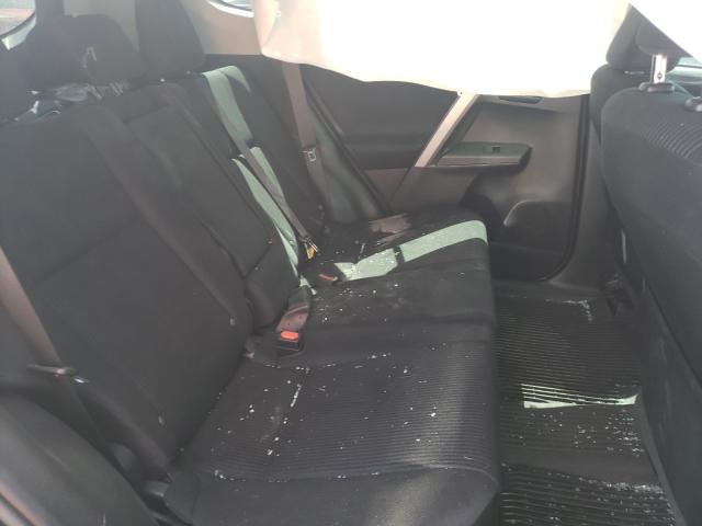 2017 TOYOTA RAV4 LE 2T3BFREVXHW575925