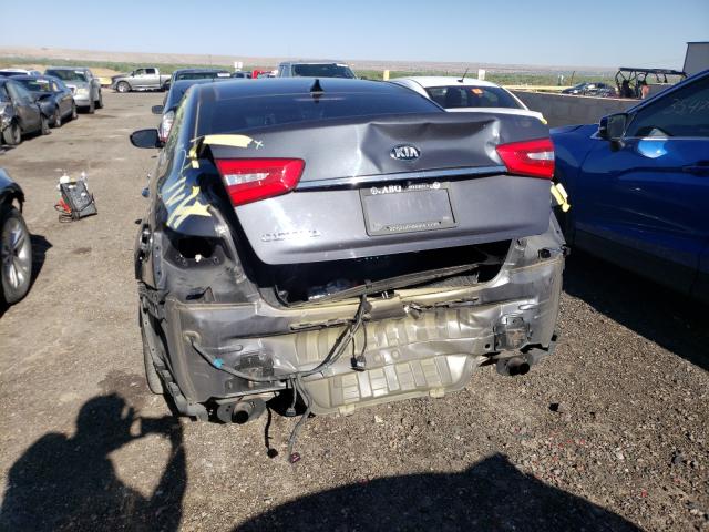 2016 KIA CADENZA LU KNALN4D70G5212906