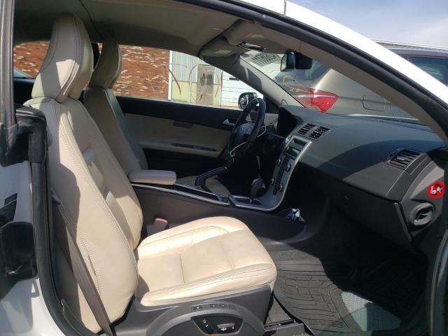 2011 VOLVO C70 T5 YV1672MC5BJ109423