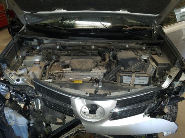 2014 TOYOTA RAV4 LE JTMBFREV8EJ004394