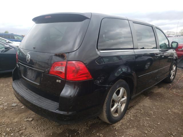 2010 VOLKSWAGEN ROUTAN SE 2V4RW3D12AR333131