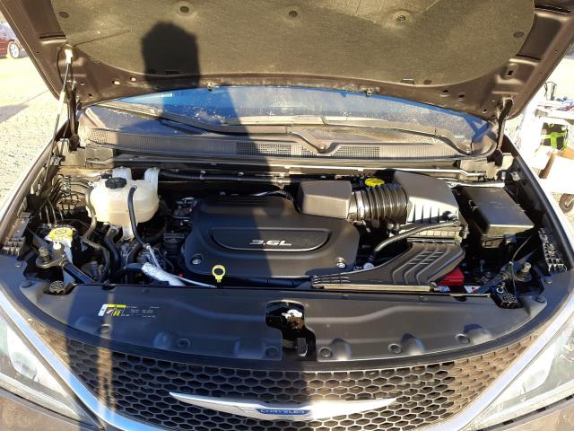 2018 CHRYSLER PACIFICA T 2C4RC1FGXJR214283