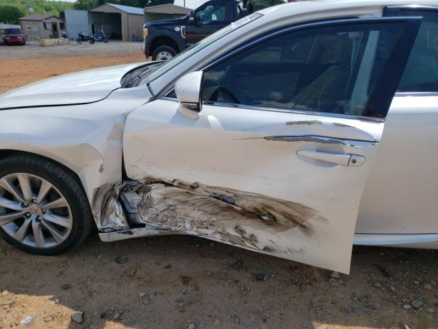 2016 LEXUS IS 200T JTHBA1D21G5026433
