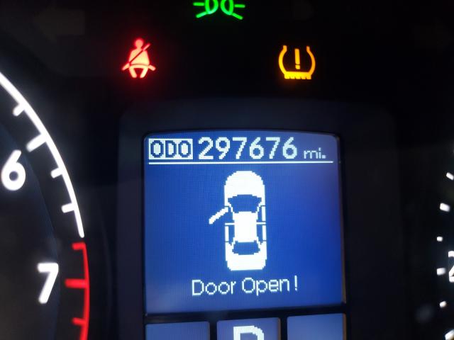 2011 HYUNDAI GENESIS 4. KMHGC4DF9BU132838