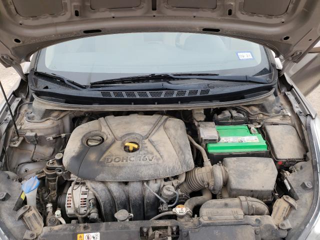 2016 HYUNDAI ELANTRA SE 5NPDH4AE0GH669359