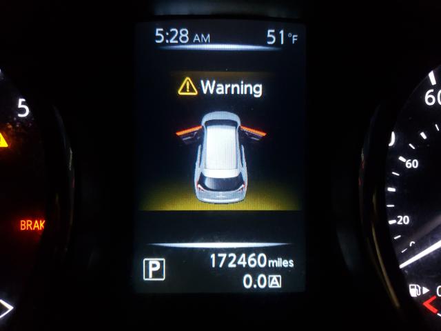 2014 NISSAN ROGUE S 5N1AT2MT5EC821690