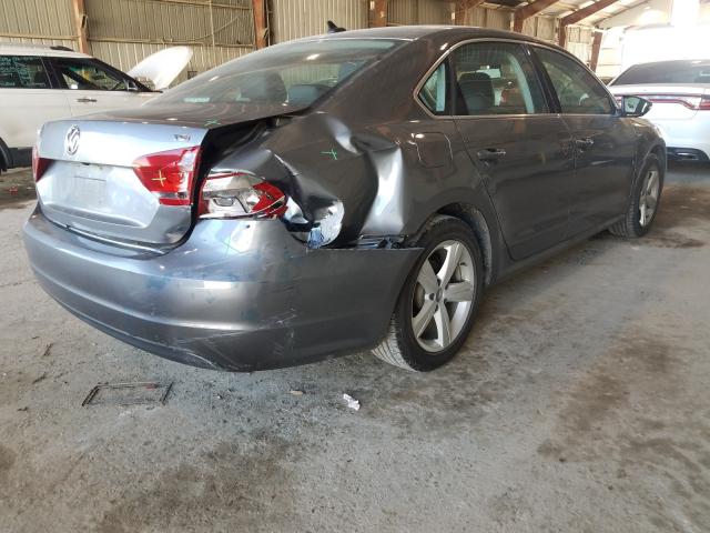2015 VOLKSWAGEN PASSAT S 1VWAT7A3XFC099816