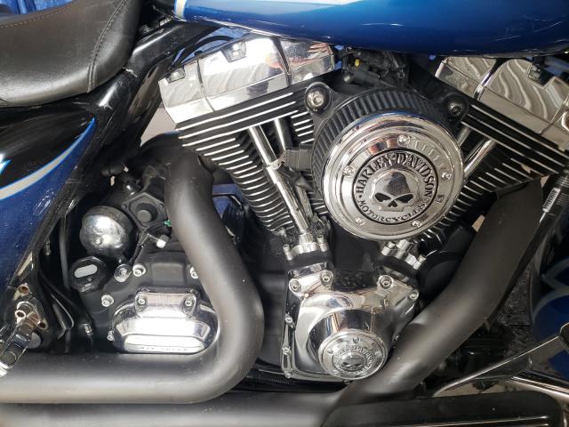 2011 HARLEY-DAVIDSON FLHX 1HD1KBM13BB629934