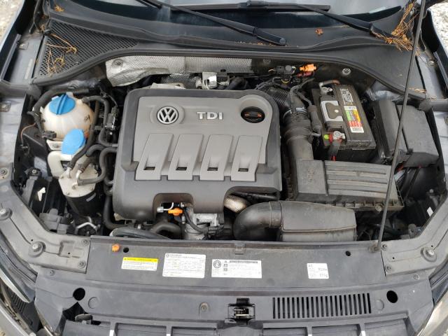 2013 VOLKSWAGEN PASSAT SE 1VWBN7A3XDC046822