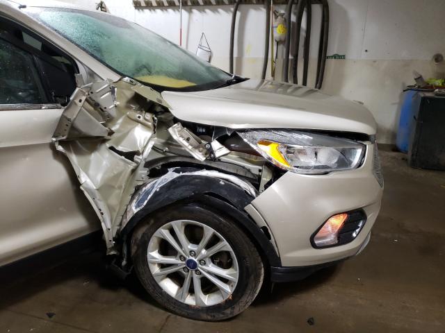 2017 FORD ESCAPE SE 1FMCU9G90HUA39861