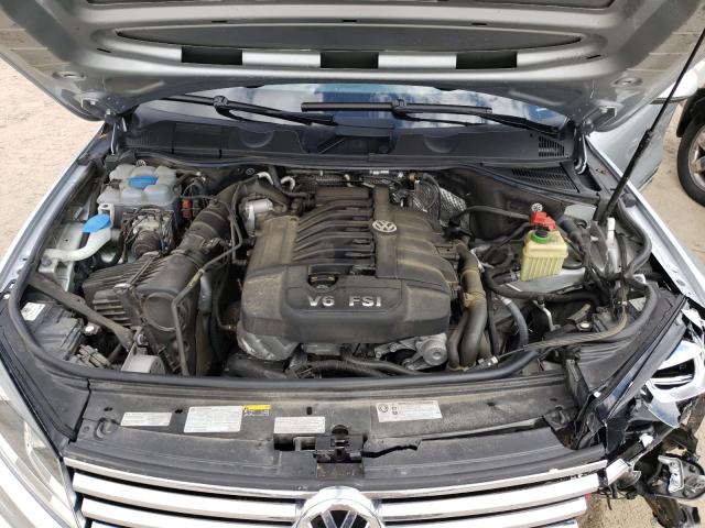 2017 VOLKSWAGEN TOUAREG WO WVGRF7BP7HD004622