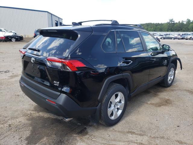 2020 TOYOTA RAV4 XLE 2T3P1RFV1LW103236