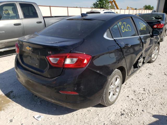 2018 CHEVROLET CRUZE LT 1G1BE5SM7J7128891