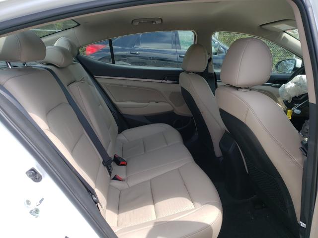 2017 HYUNDAI ELANTRA 5NPD84LF1HH035386